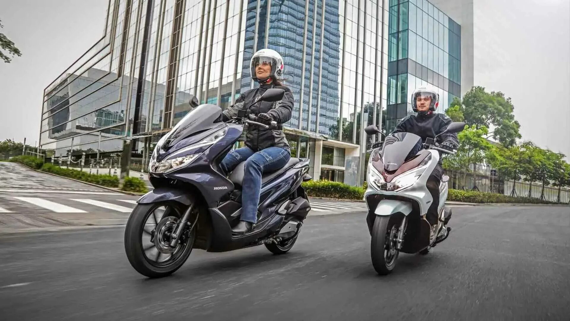 Файл формата pcx. Honda pcx 2025. хонда pcx 150. pcx 150 2025. скутер honda pcx-150 2025.