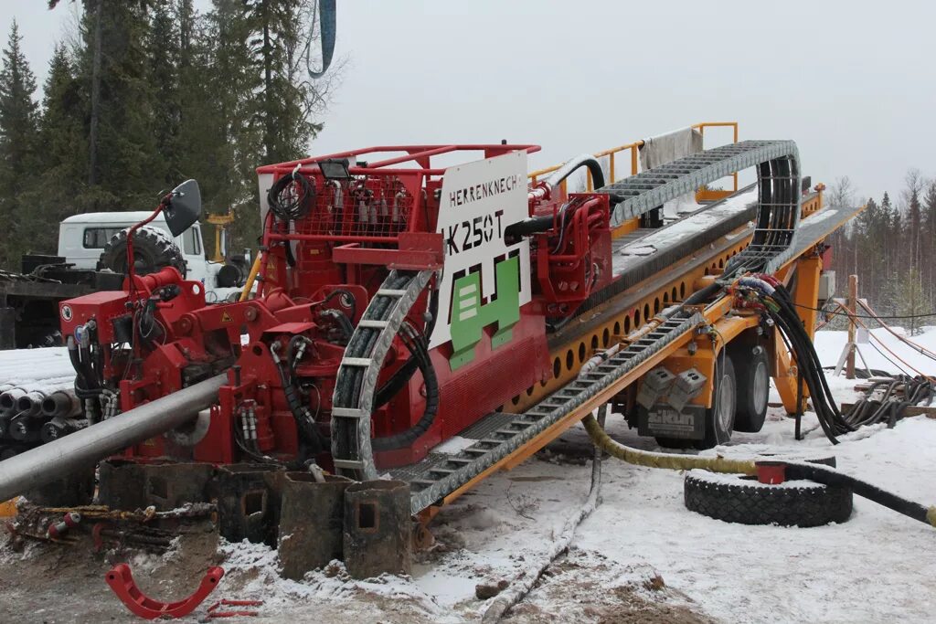 Гбуз гнб. ГНБ Herrenknecht hk250t. Буровой комплекс Herrenknecht hk250t. ГНБ Herrenknecht avn1400tb. Herrenknecht 250.