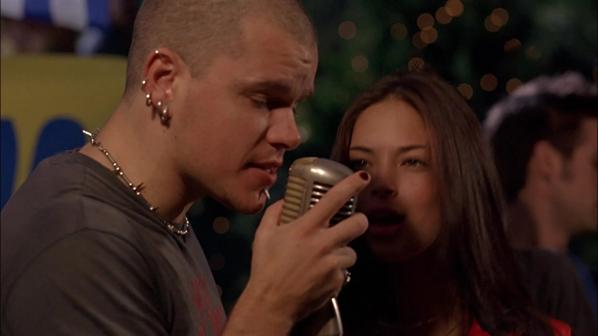 Мэтт дэймон донни евротур. Lustra группа. Мэтт дэймон евротур. Группа люстра скотти. Scotty doesn't know sum 41.