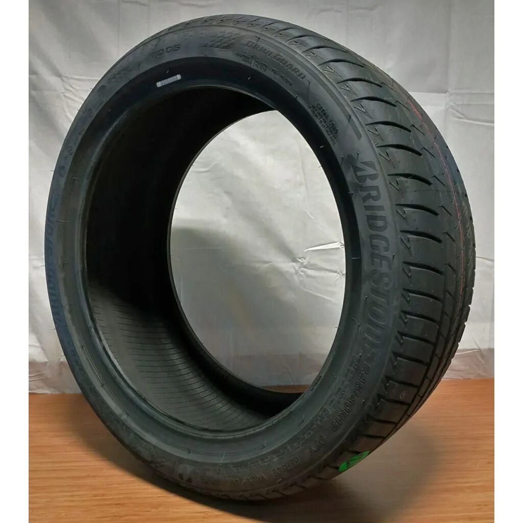 Bridgestone turanza t005 r16 купить. Bridgestone Turanza t005 RFT. Bridgestone Turanza t005 225/40 r18. Bridgestone Turanza t005 225/45 r17. Bridgestone Turanza t005 215/55r16 97w XL.