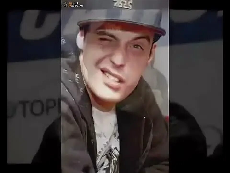 Гуф давай делай шире круг. 5 плюх гуф. гуф и витя ак47. гуф ноггано и 5 плюх. вася гуф ак 47.