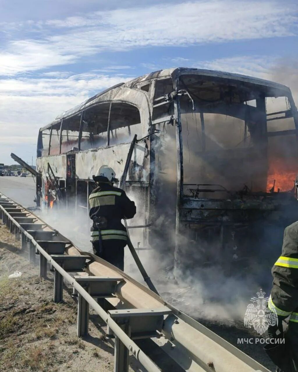 Транспорт МЧС. Пассажирский автобус.