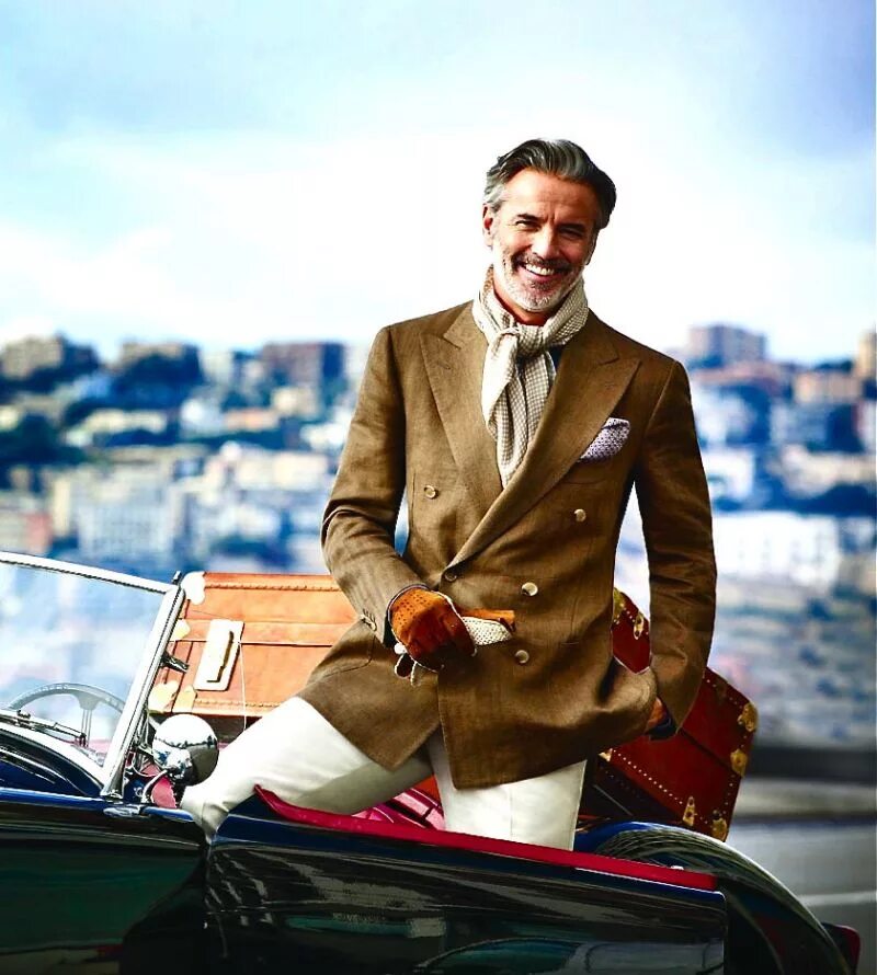 успешный мужчина 40 лет. успешный мужчина 40 лет. молодой человек в костюме. солидный парень. успешный мужчина.