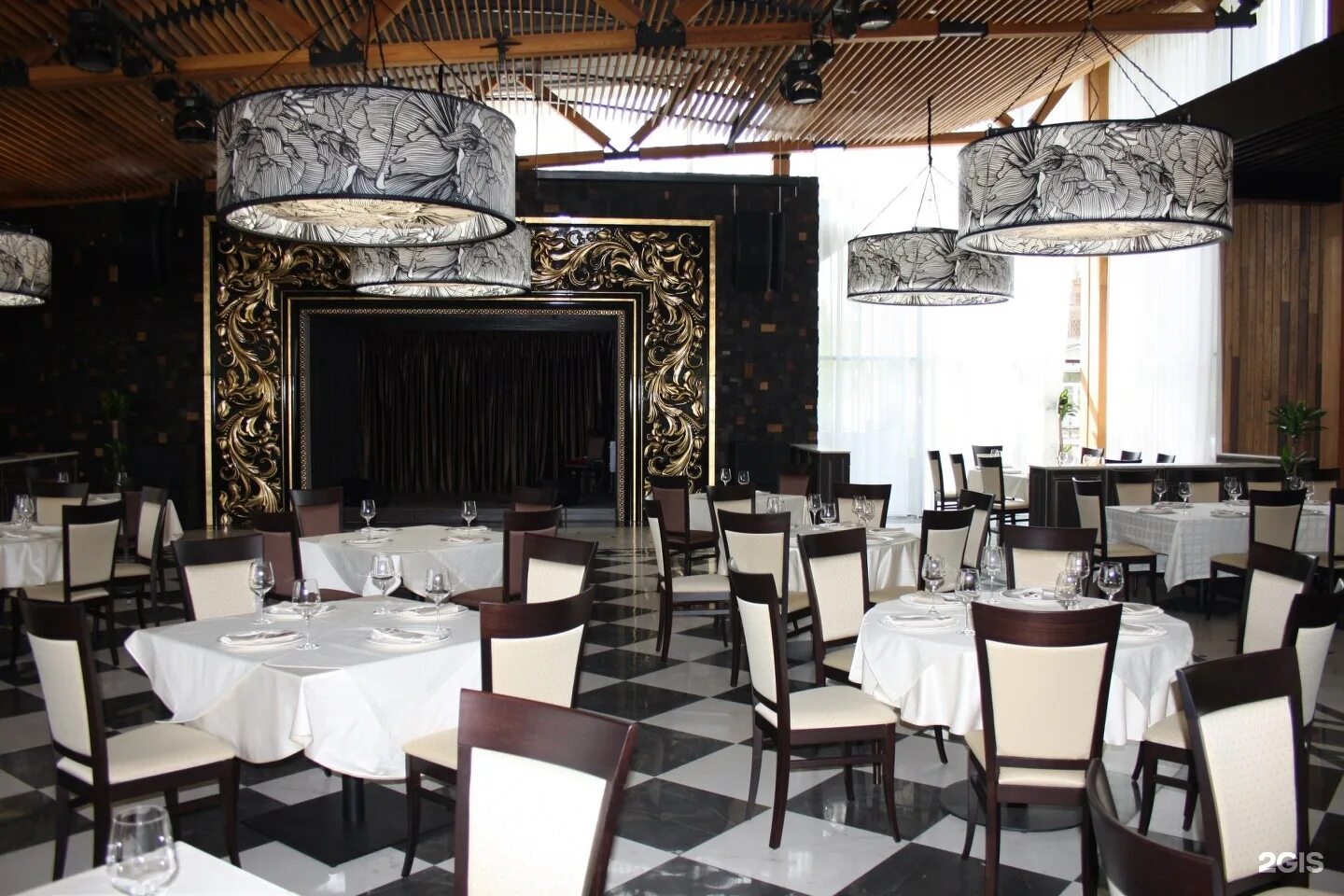 сан ремо уфа ресторан. ресторан сан ремо в ростове на дону. коммунистический 25/4 сан ремо. Sanremo коммунистический просп 25 4 западный фото. ресторан sanremo ростов на дону.