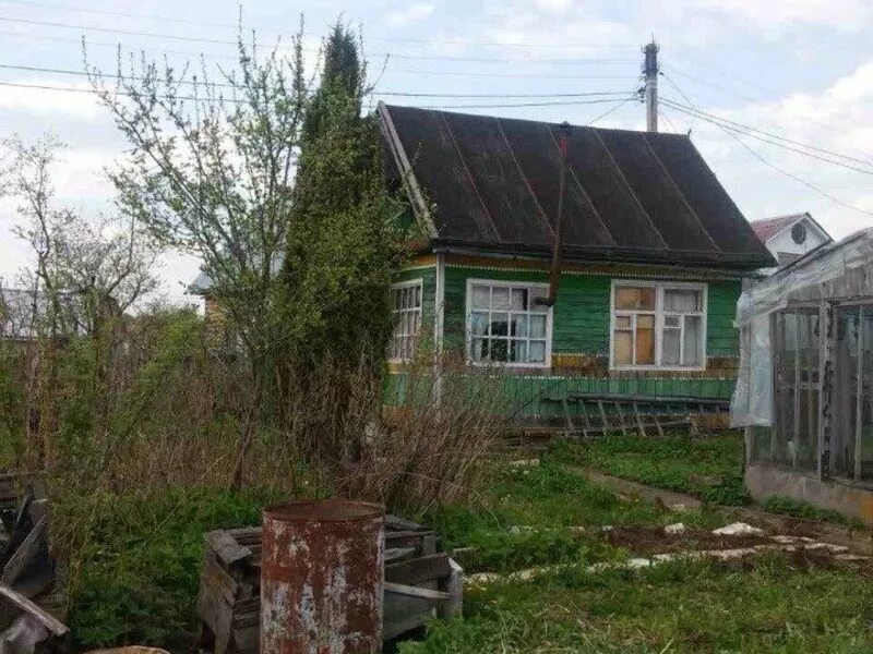 Дома на станции садовая. Дом калуга воротынск. Платформа садовая хабаровск. Садовая муратовский щебзавод калуга. Дачи в наро фоминске.