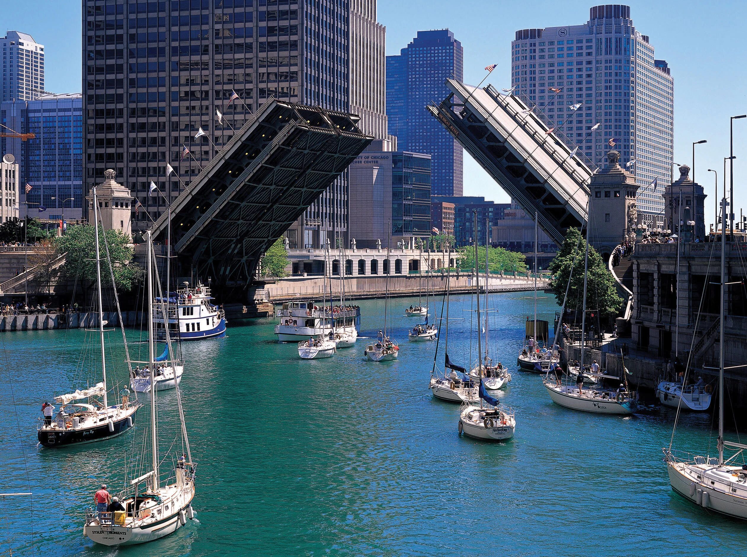 Интересный знаменитый город. Чикаго мост Мичиган. Чикаго (Иллинойс). Чикаго (Иллинойс) достопримечательности. Чикаго инфраструктура.