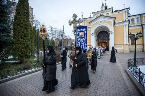Покров монастырь москва