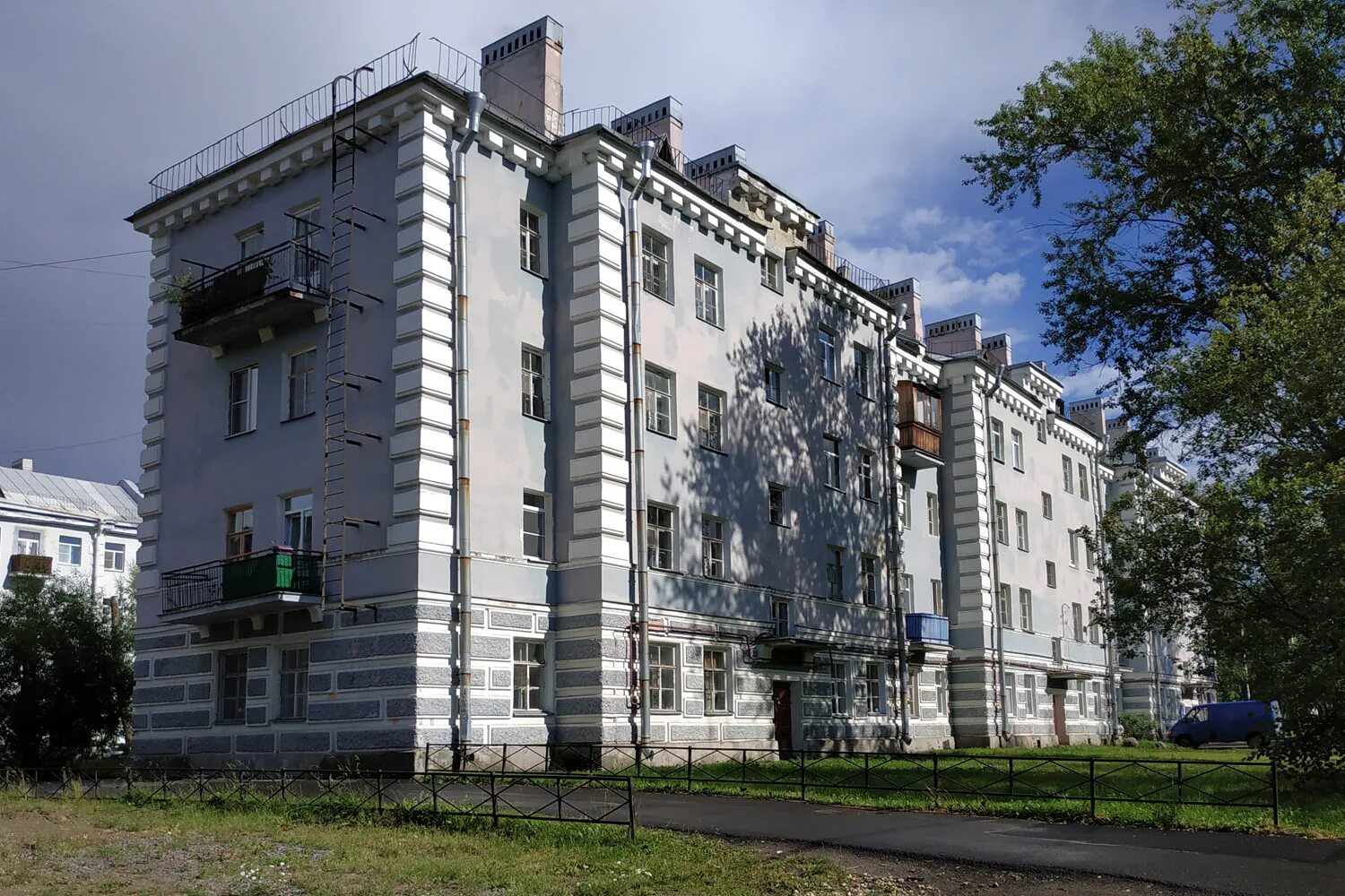 Политрук домов. Улица политрука Пасечника Санкт-Петербург. Горелово улица политрука Пасечника.