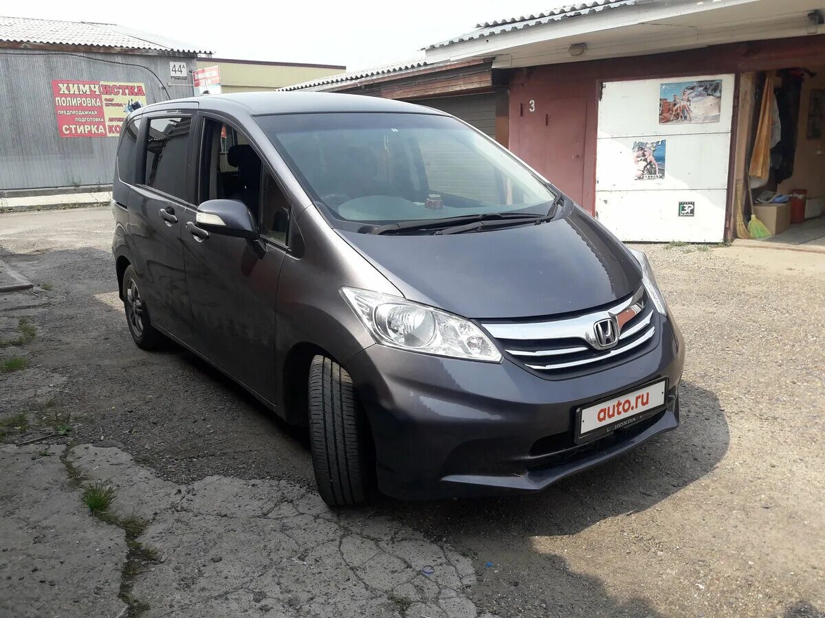 Honda freed 2012. Хонда Фрид 2012 гибрид. Хонда Фрид 1. Хонда Фрид 2006.