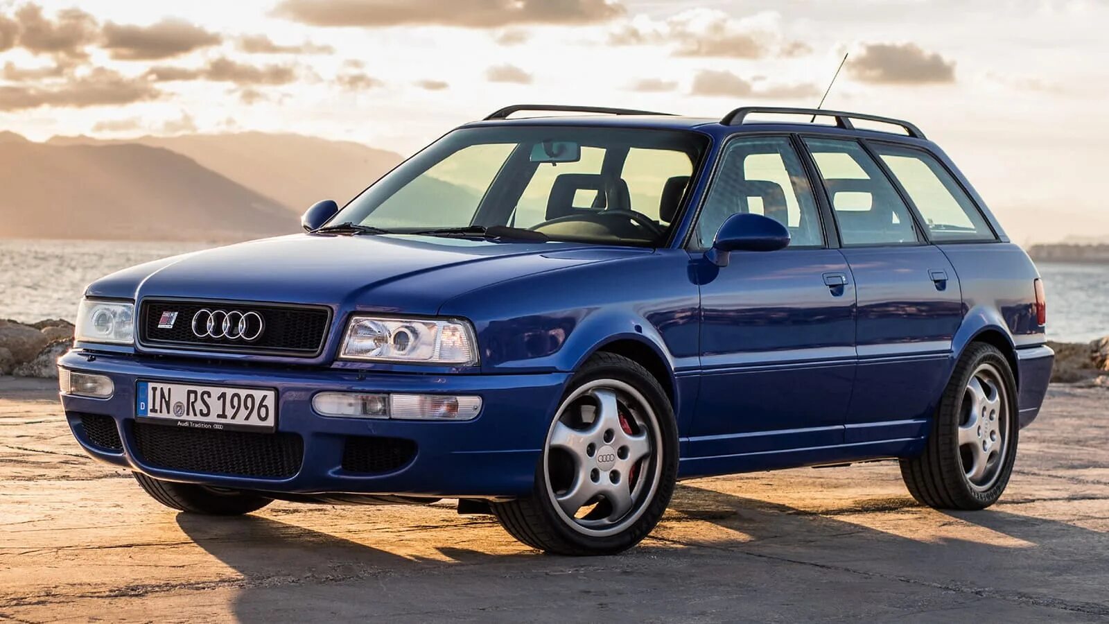 Audi rs2 rs4. Ауди рс 2 авант. Ауди рс 2 авант. Рс 2 авант. Ауди рс 2 авант.