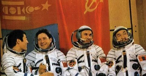 Монгольский космонавт