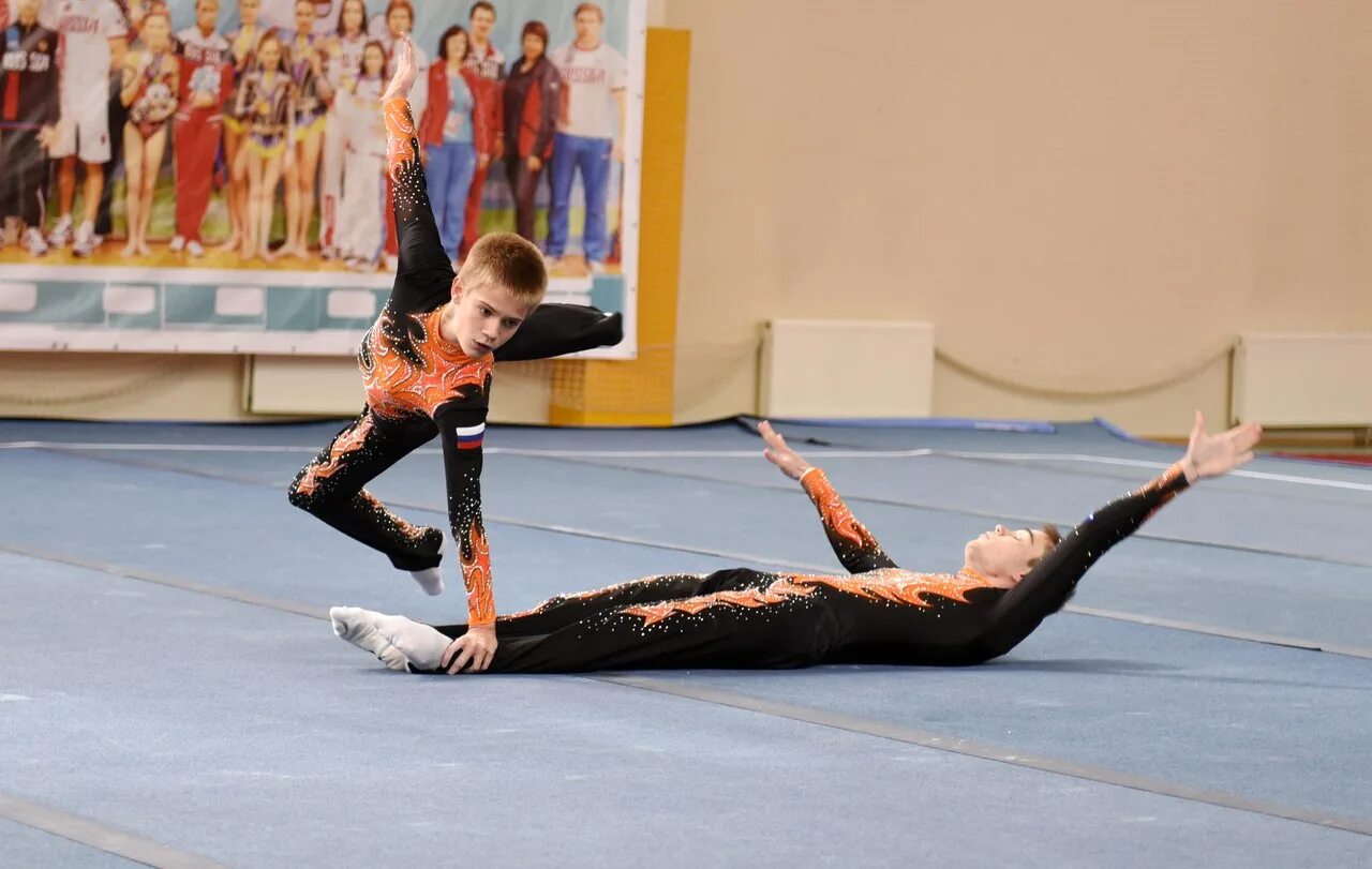 Как стать акробатом. Санжапова яна спортивная акробатика. Как стать акробатом. Спортивная гимнастика акробатика. Как стать акробатом.