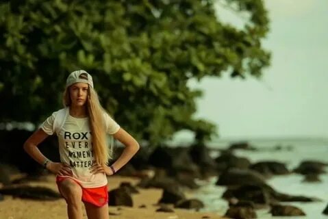 Kelly Sildaru Hawaiil. 