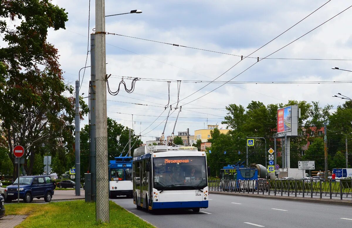Троллейбус тролза-5265. Приоритет строгино автошкола площадка. Метро деловой центр торговый центр москва сити. Как доехать до мегаполиса. Как доехать до мегаполиса.