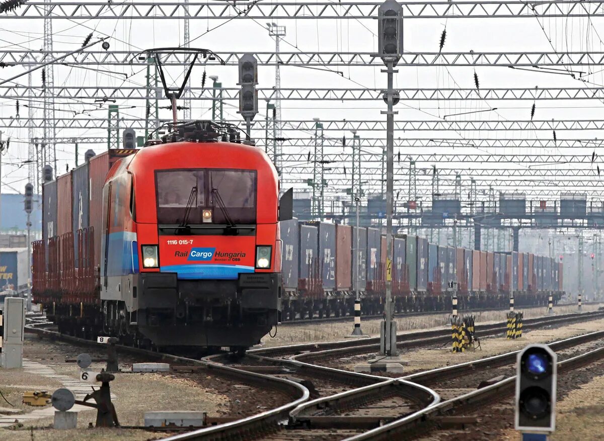 Rail cargo. Öbb rail cargo group. Rail cargo. Контейнерный поезд. Öbb rail cargo group.