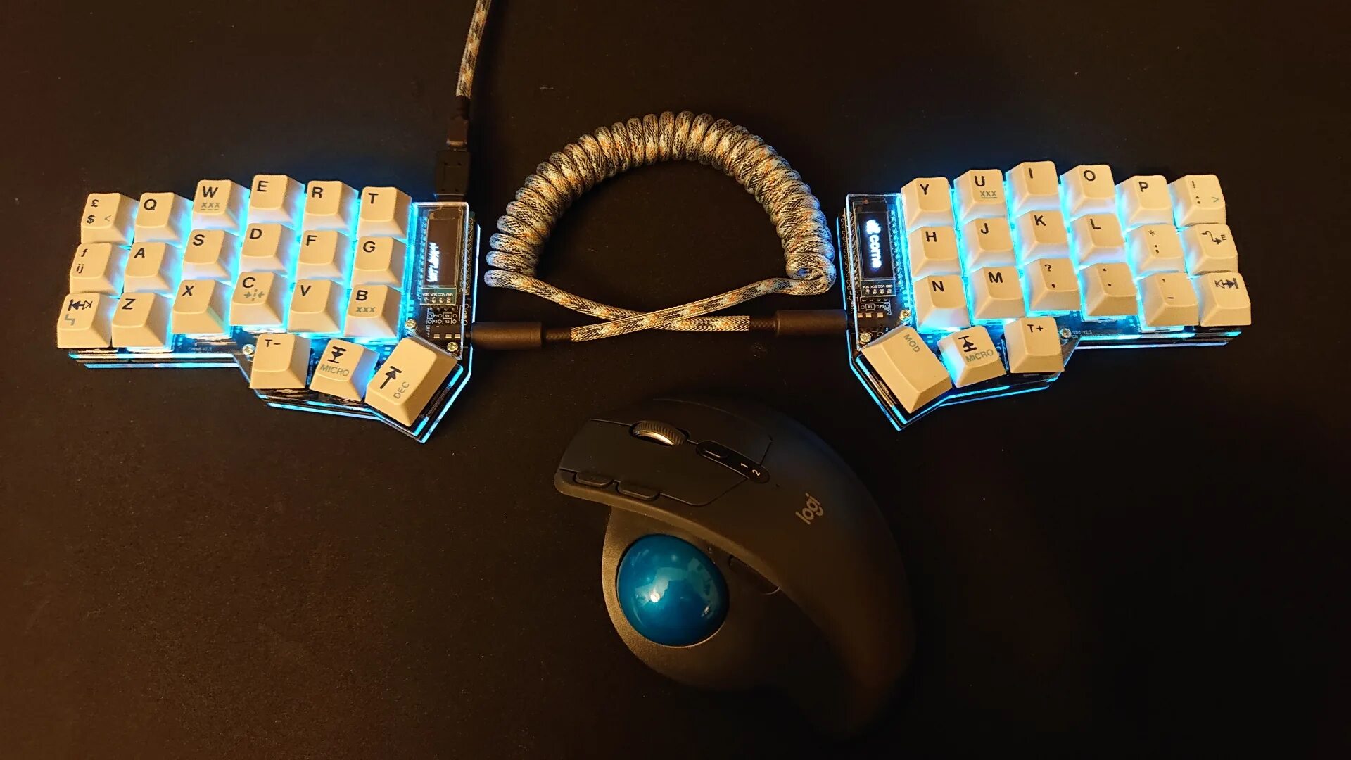 Corne keyboard. Jorne клавиатура. ортолинейная клавиатура corne. сплит клавиатура corne. ортолинейная раздельная клавиатура.