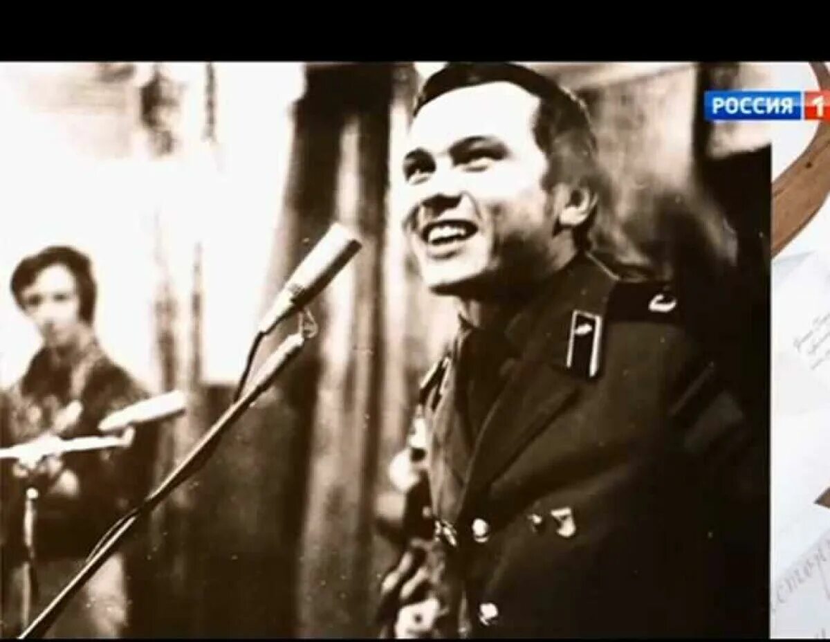 Возраст серебренникова. Возраст серебренникова. Серебренников певец жена. Возраст серебренникова. Возраст серебренникова.
