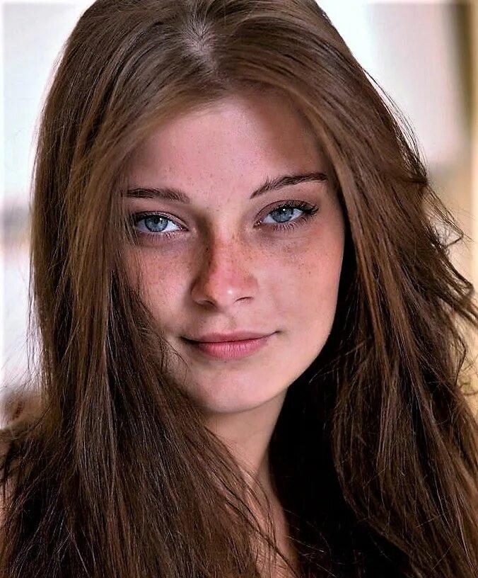 Angelina b indiana платье. Angelina b. Angelina b. Девушка с веснушками. Angelina b.