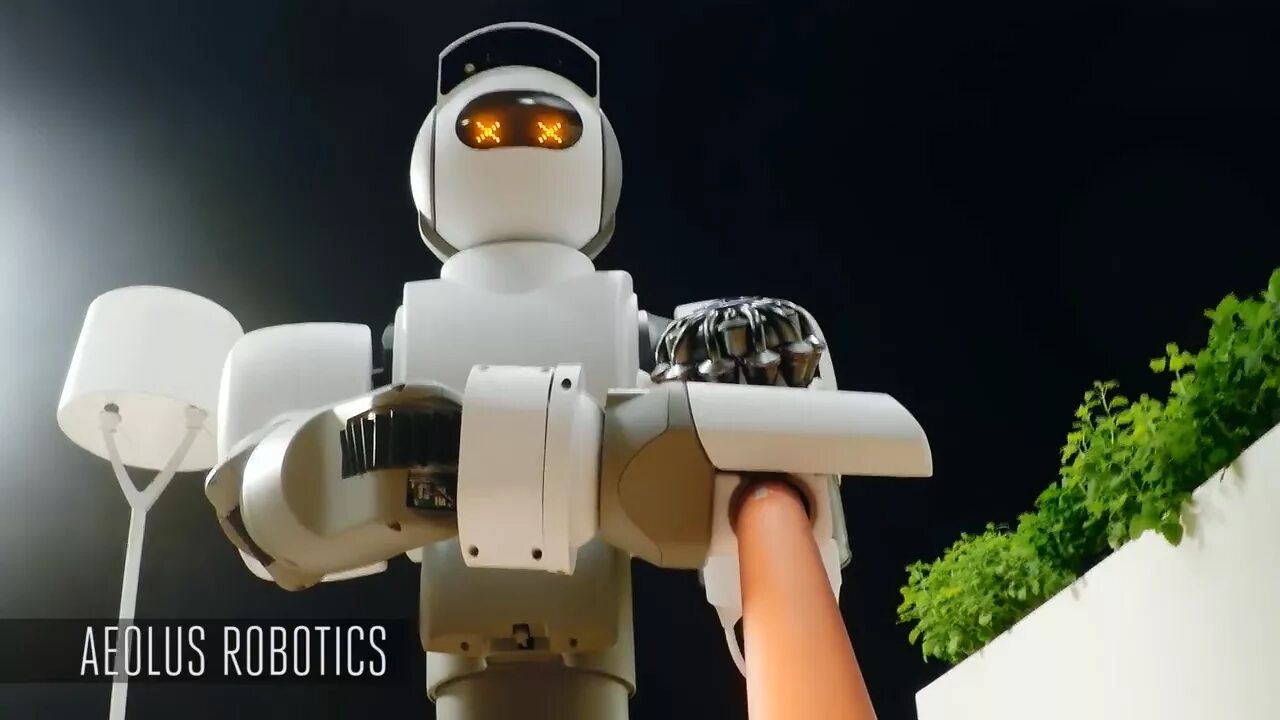 Robot maid. Робот Aeolus bot. Робот горничная. Робот домработница. Aeolus Robotics Price.