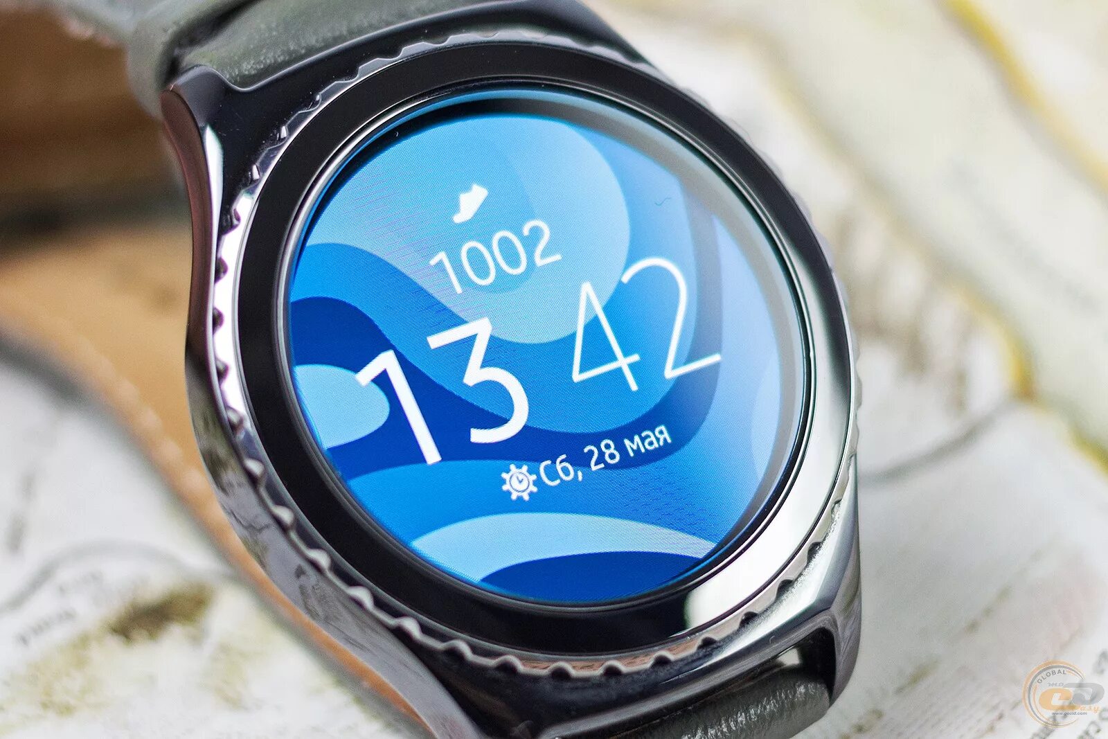 Samsung watch версии. Самсунг Gear s2 Classic. Samsung Gear s2. Часы Samsung Gear s2. Часы Samsung Gear s2 Classic.