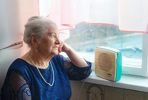 По радио передавали новости