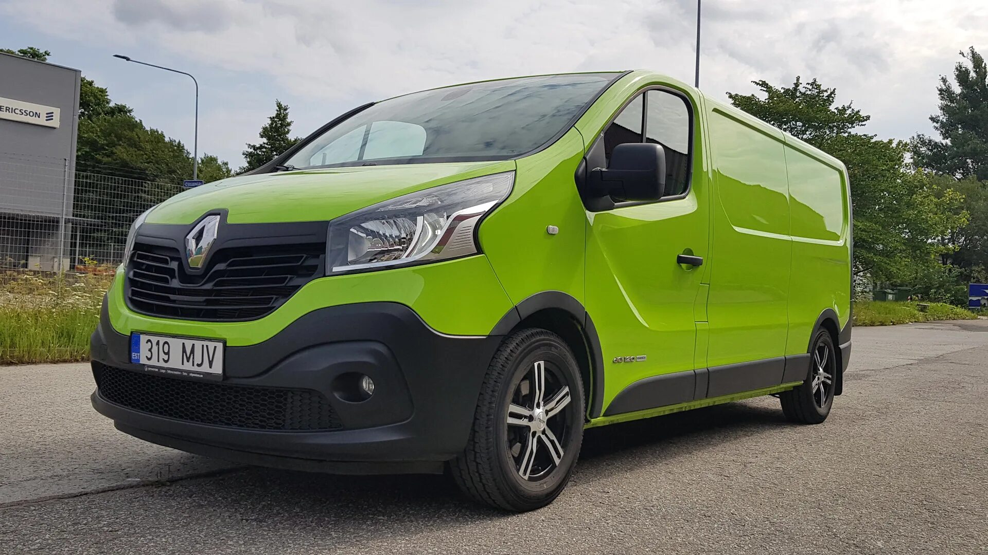 Рено трафик отзывы. Рено трафик 3. Renault Trafic III 2017. Renault Trafic III 2020. Renault Trafic serie 1.