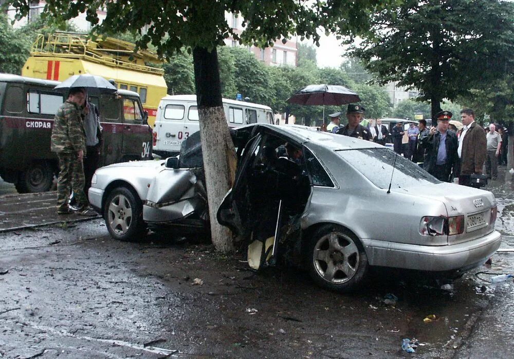 Чебоксары детский мир ДТП. 30 Июня 2004 Чебоксары.