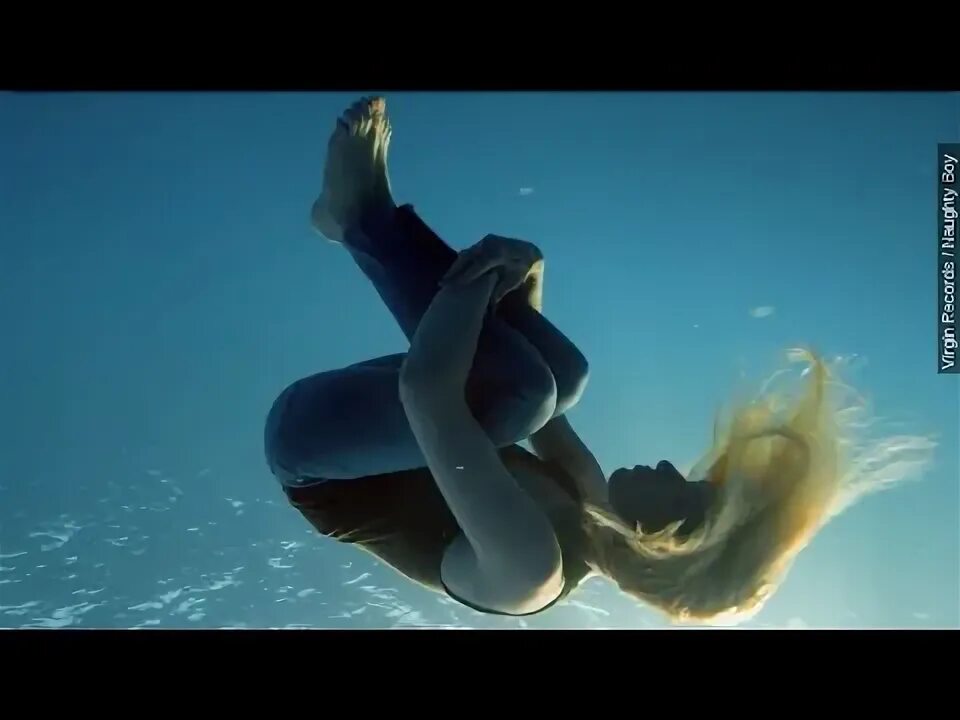 Running lost it all. Beyonce &amp; naughty boy &amp; arrow benjamin runnin&#039;. naughty boy beyonce running. фф lose it.