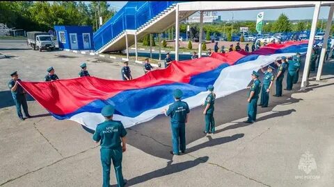 Когда утвердили флаг