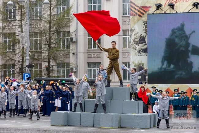 Идеи празднования дня победы. Театрализация на 9 мая. Майдан парка прибрежный набережные челны. Театрализация на 9 мая. Театрализация на 9 мая.