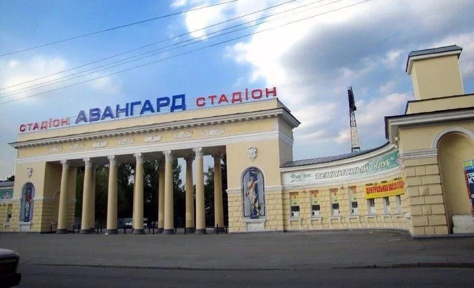 Оборонная 28 г луганск. Ул оборонная 28 луганск. Город луганск ул оборонная 1. Улица оборонная луганск 2022. Улицы луганска центр.