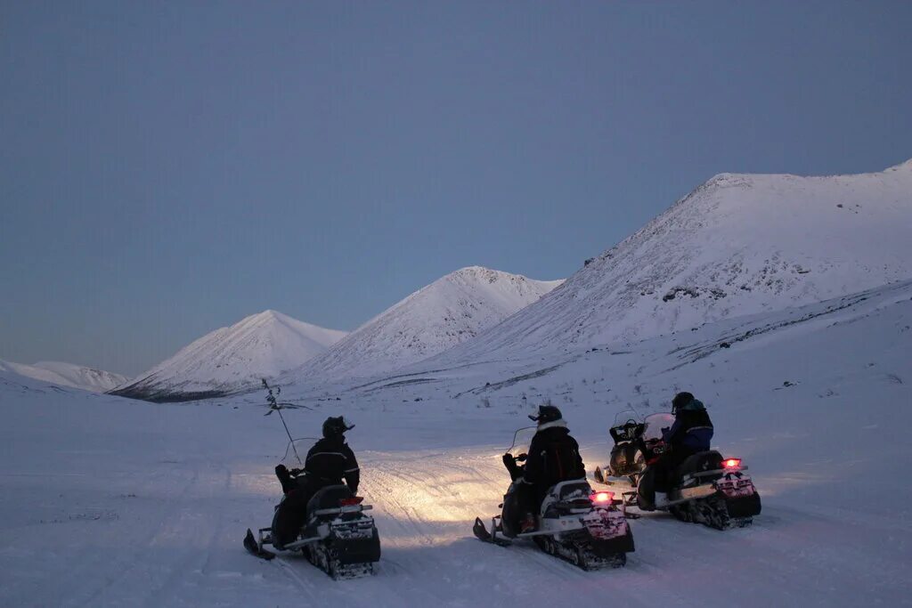 отдых в мурманске зимой. кировск кукисвумчорр курорт. кировск канатная дорога. апатиты мурманская область горнолыжный курорт. мурманск город порт.