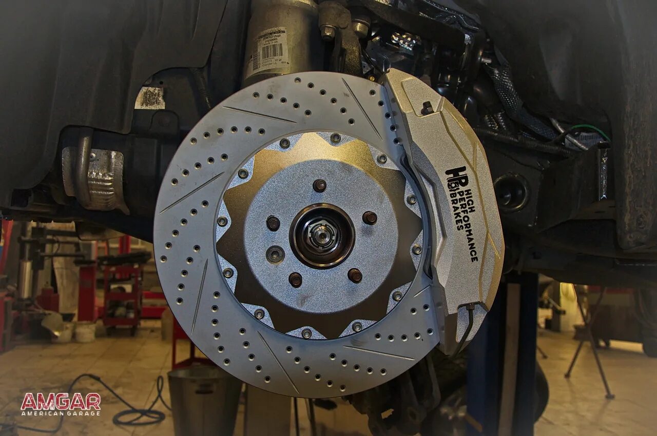 тормозные колодки ручника фрилендер 2. тормозные диски alpha engineering на фрилендер 2. тормоза дискавери 4. Lr 161912. диск тормозной ленд ровер фрилендер 2.