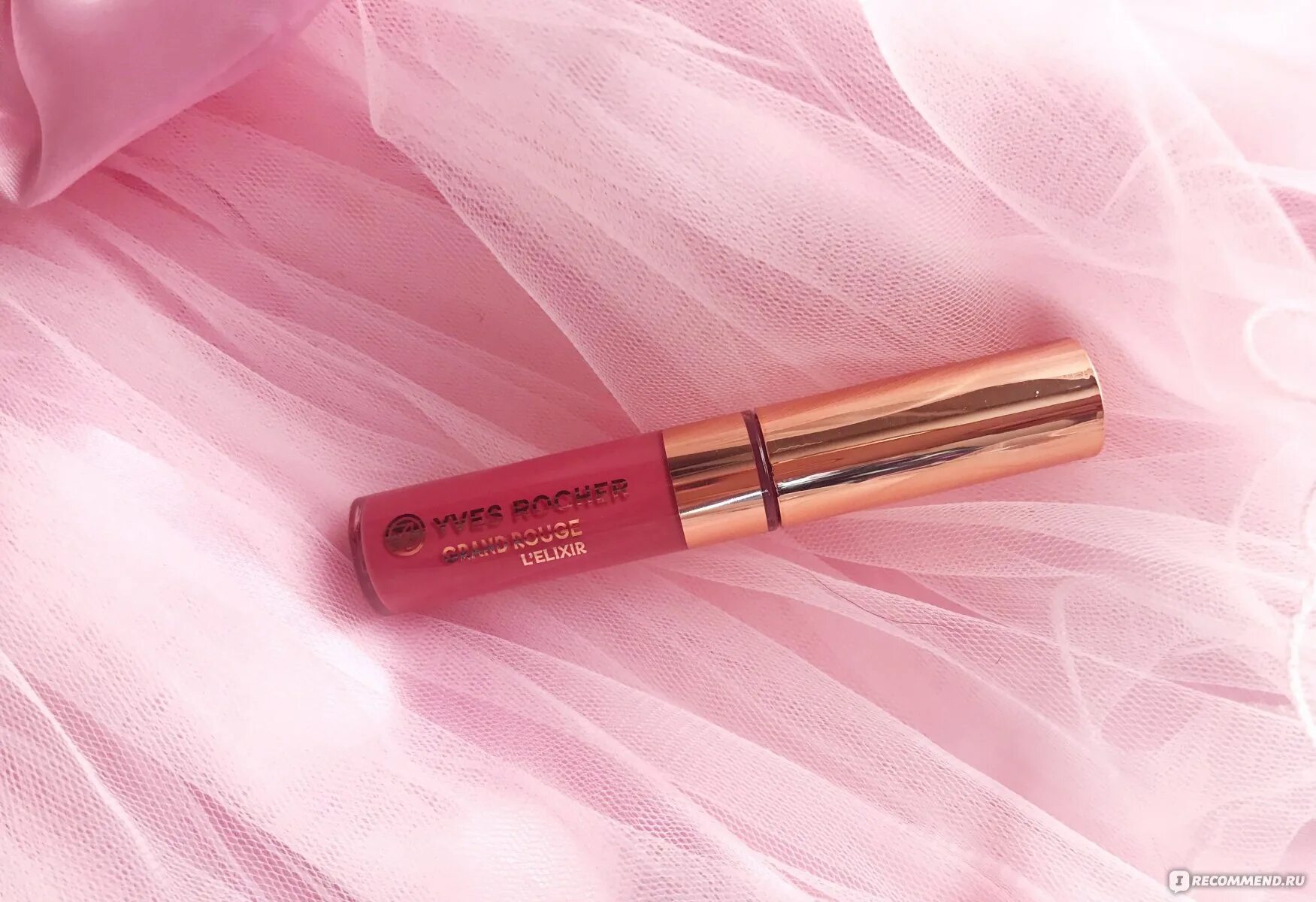Rouge elixir помада ив роше. Grand rouge 102 (от yves rocher). rouge elixir блеск ив роше. лак для губ с матовым эффектом ив роше 105. помада ив роше rouge elixir.