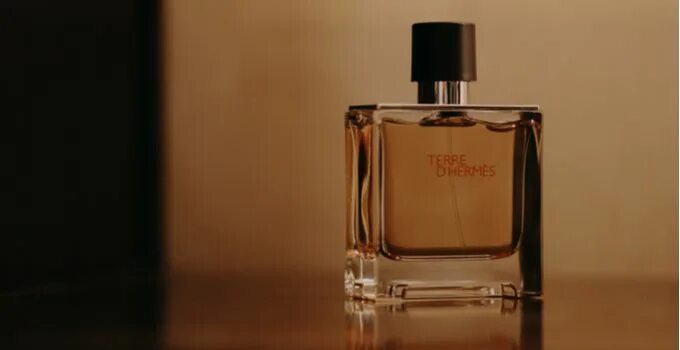 Гермес 10. Terre d'Hermes Eau intense Vetiver Hermès. Hermes h24 by Hermes for men Set.