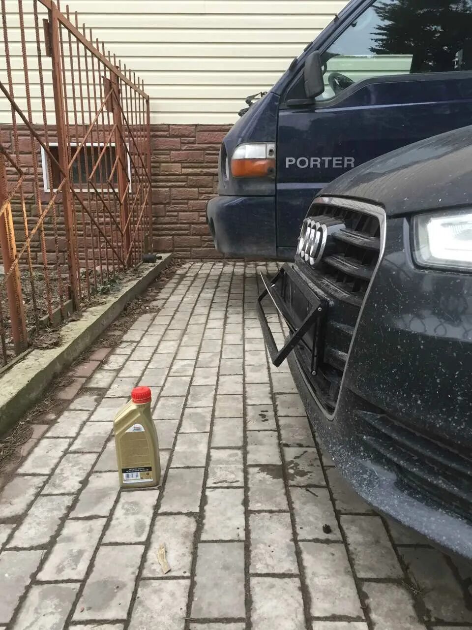 Сменные номера перевёртыши на авто. Рамка перевертыш на авто. Рамка перевертыш на гос номер. Рамка для номера автомобиля антиплатон. Переворачивающиеся номера.