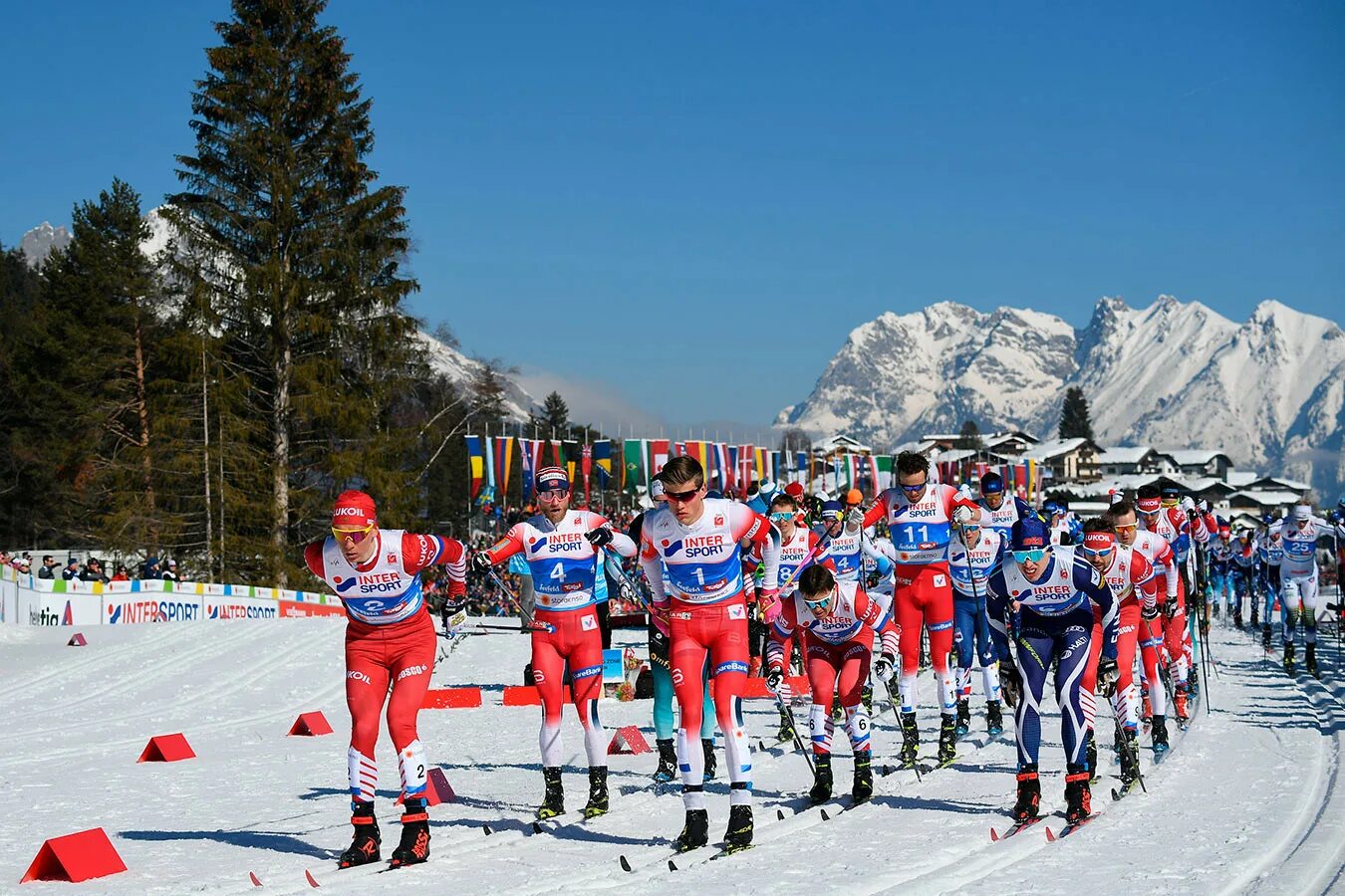 Горнолыжный спорт в Австрии. Лыжный спорт в Австрии. ФИС лыжные гонки. Зимний спорт в Австрии. Центр зимнего спорта в австрии