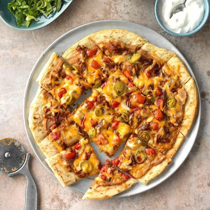 Рецепт мексиканской пиццы. Изи пицца. Пицца мехико. Пицца мексика. Delicious pizza.