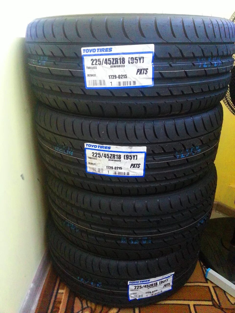 Toyo PROXES Sport. Toyo лето 225/45 r18. Toyo PROXES Sport 245/40 r18. Toyo PROXES Sport 225/45r17. Шины toyo proxes sport