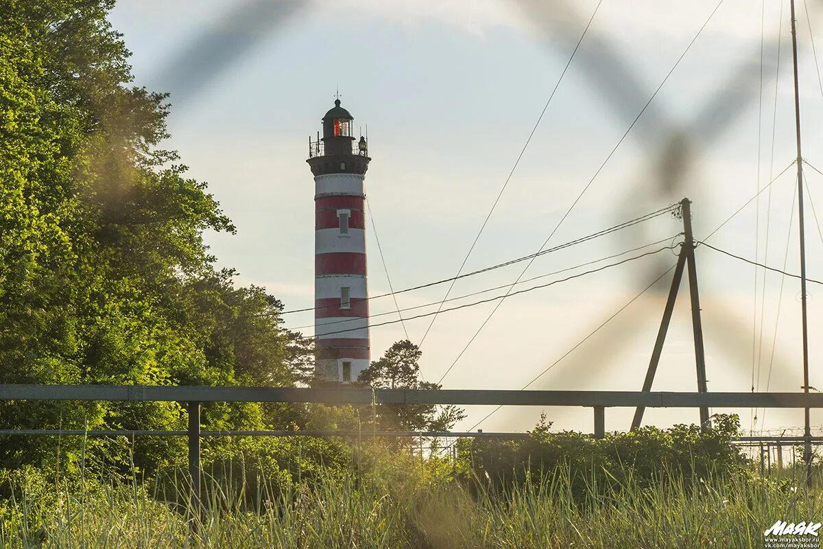Маяк лен обл. Шепелёвский маяк ленинградская. Маяк лен обл. Маяк лебяжье шепелевский. Шепелевский маяк владивосток.