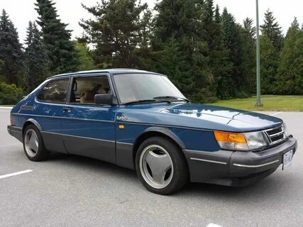 Saab 900
