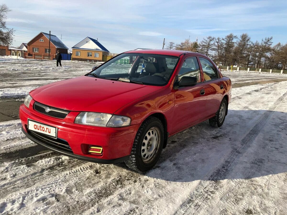 Mazda 323 1997 седан. Мазда 323 седан красный. Mazda 323 ba 1997. Mazda 323 1.5 МТ 1997. Купить мазду 1997