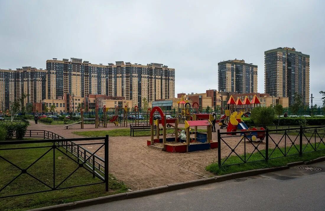 Парголово 2 спб. Санкт-петербург пос парголово заречная ул 45к2. детские площадки северная долина толубеевский. парнас петербург детская площадка. санкт-петербург поселок парголово улица заречная дом 45.