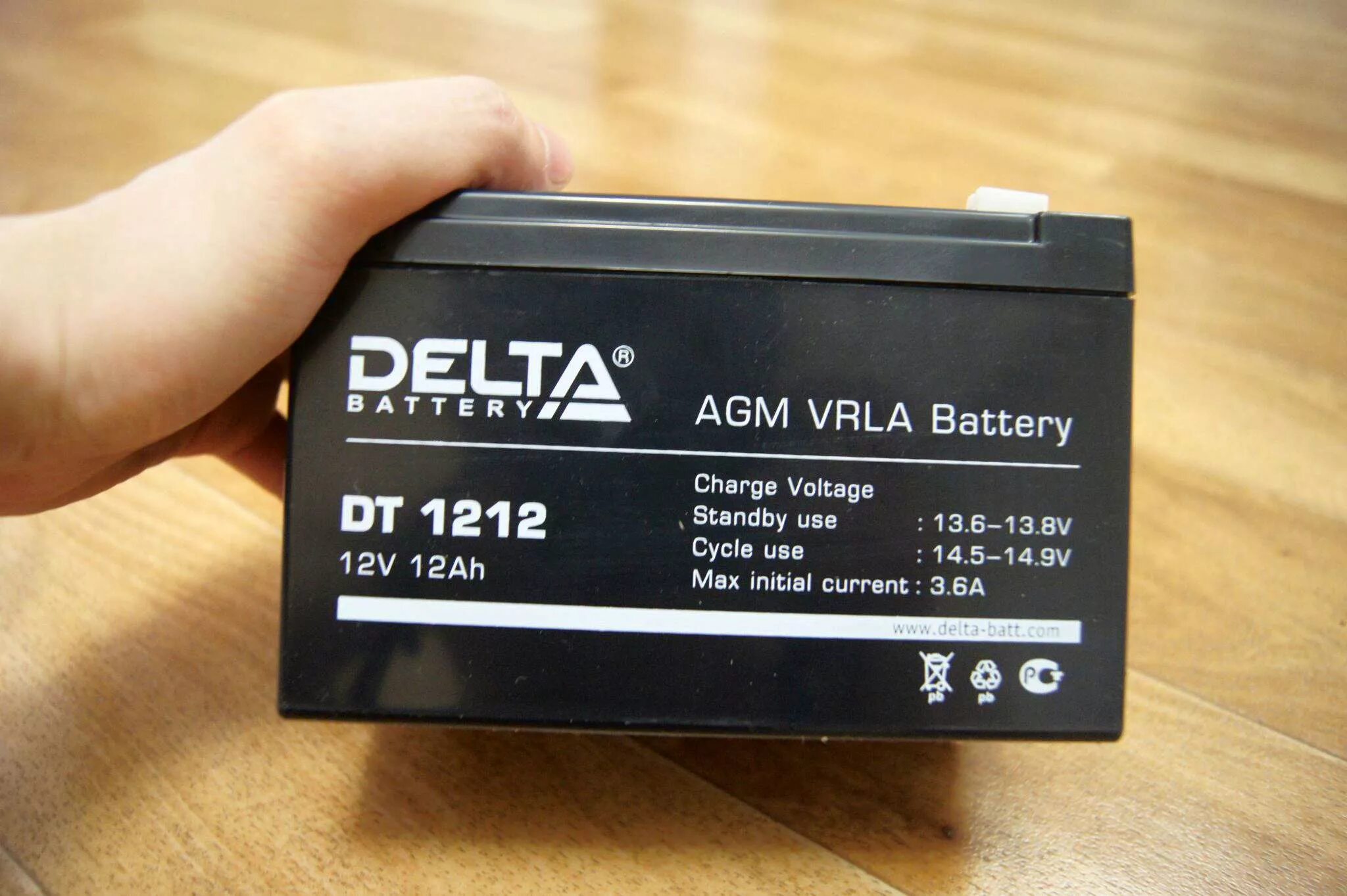 Vrla battery аккумуляторы. Аккумулятор Delta DT 1212. DT 1212 Delta аккумуляторная батарея. Аккумуляторная батарея Delta DT 1212 12 ампер. Delta Battery AGM VRLA 12 V.