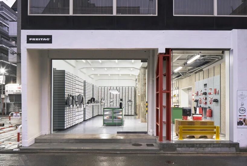 Open store 2. Open store 2