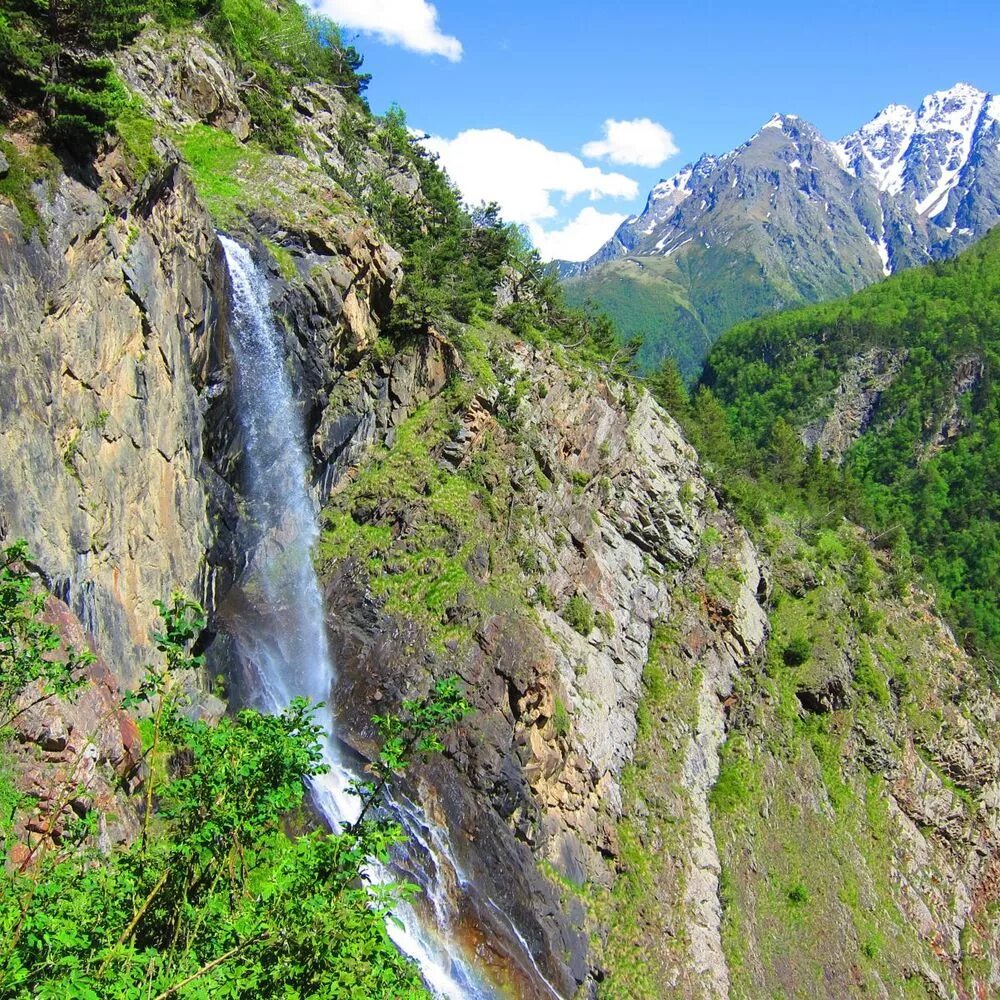 адресу ущелье