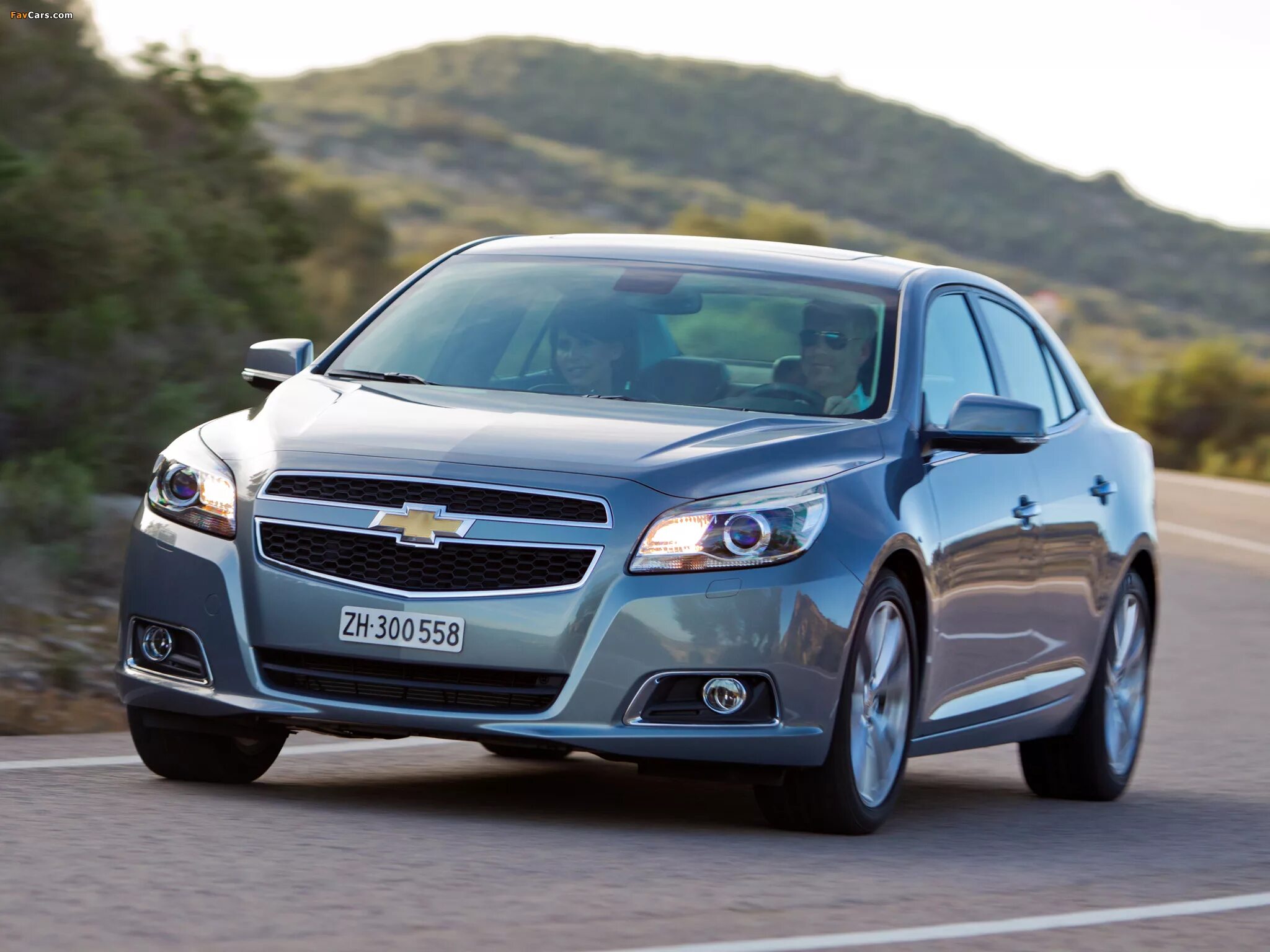 Avto medium. Chevrolet Malibu 2012. Chevrolet Malibu седан 2012. Chevrolet седан Малибу. Chevrolet Malibu 2014.