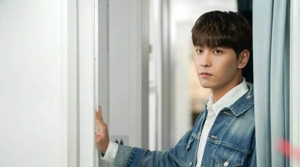 Чон хэ ин дорама подснежник. Дорама сонбэ не крась. Софтбокс 2021 дорама. Софтбокс 2021 дорама. Софтбокс 2021 дорама.