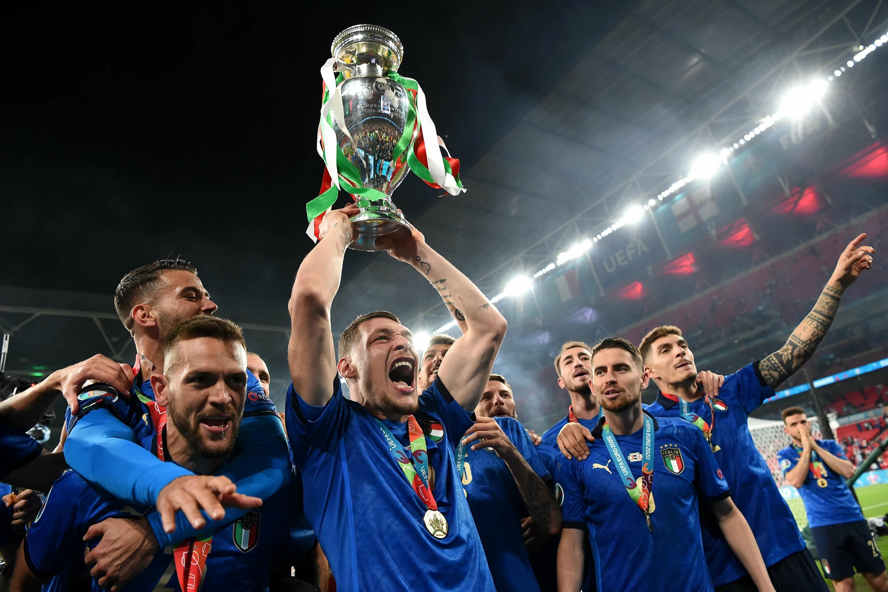 Euro 2020 Final. Сборная Италии чемпион Европы 2020. Чемпионы Euro-2020. Чемпионы евро 2020 по футболу.