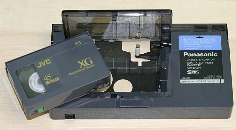 Переходник vhs. Адаптер panasonic vhs-c to vhs. адаптер для mini dv8 кассет. адаптер для видеокассет 8 мм panasonic. адаптер для видеокассет vhs-c jvc.